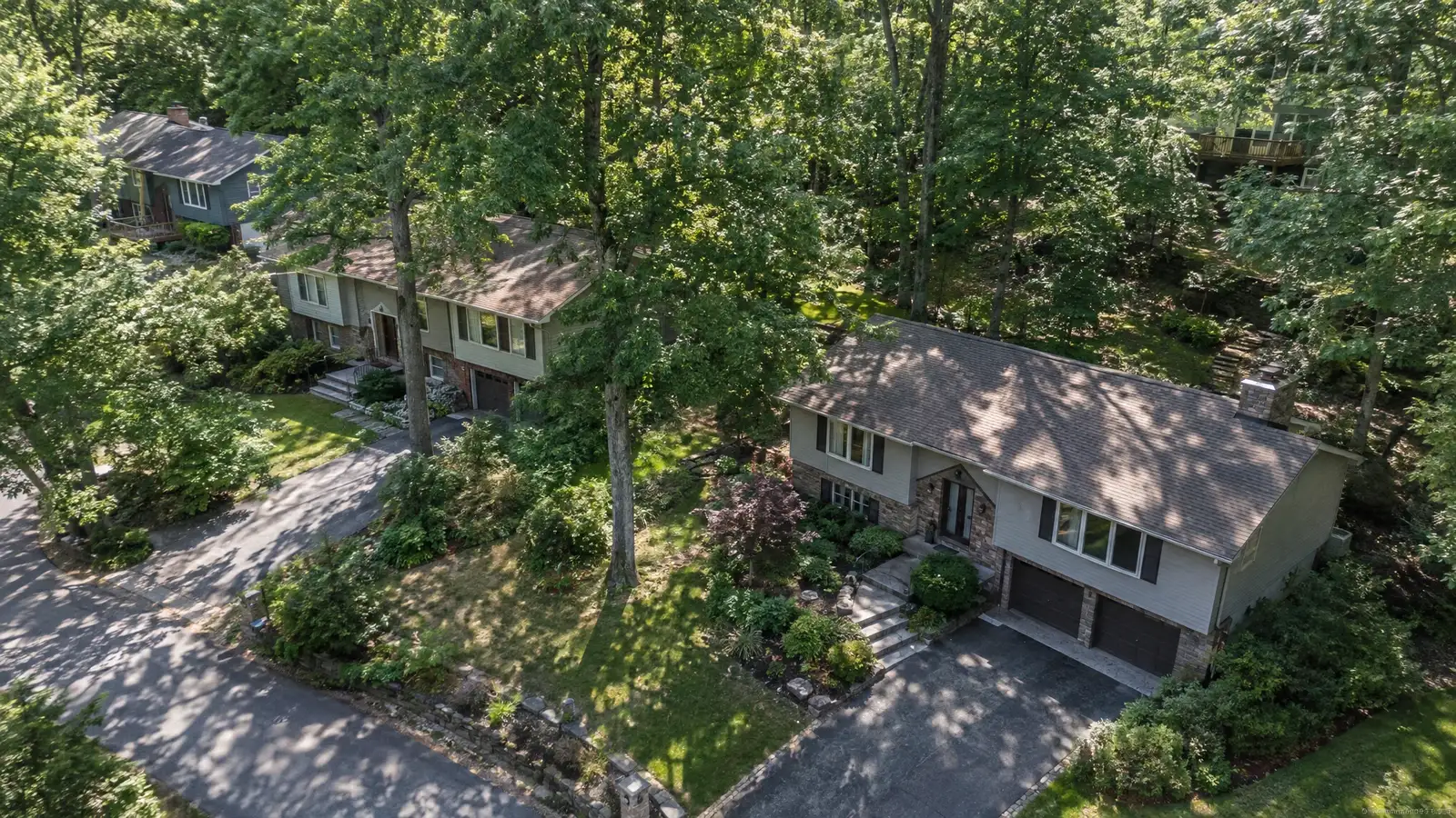 Roof inspection and leak detection in Bellevue, Tennessee